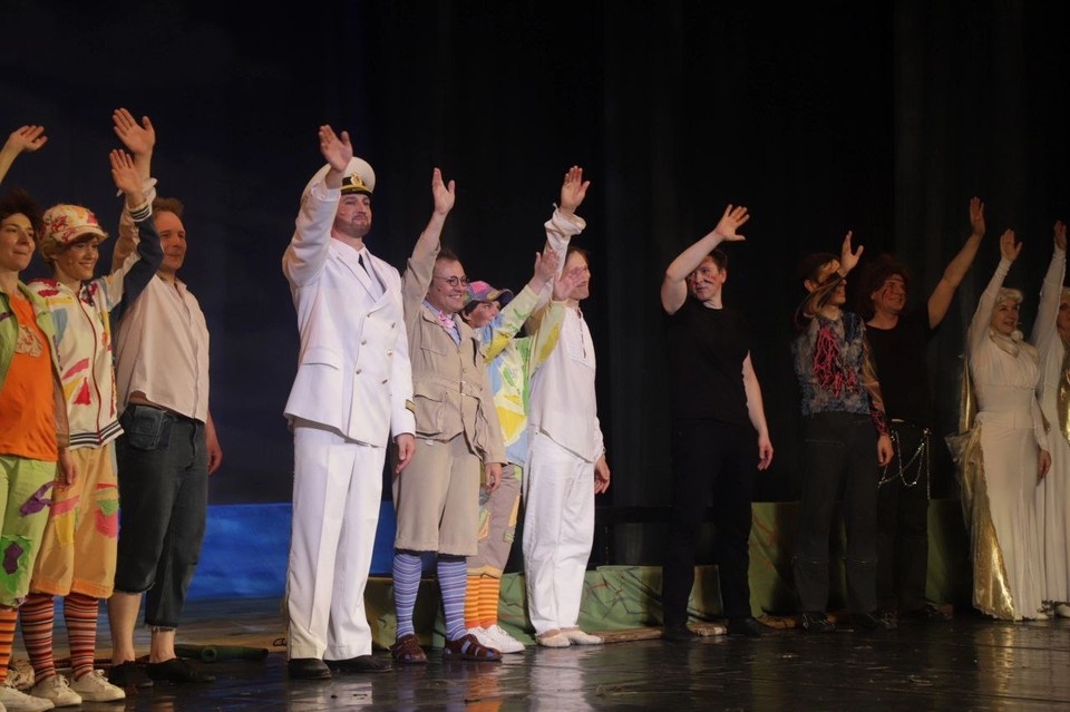    «Большие гастроли» подарили кузбасским зрителям три незабываемых спектакля.