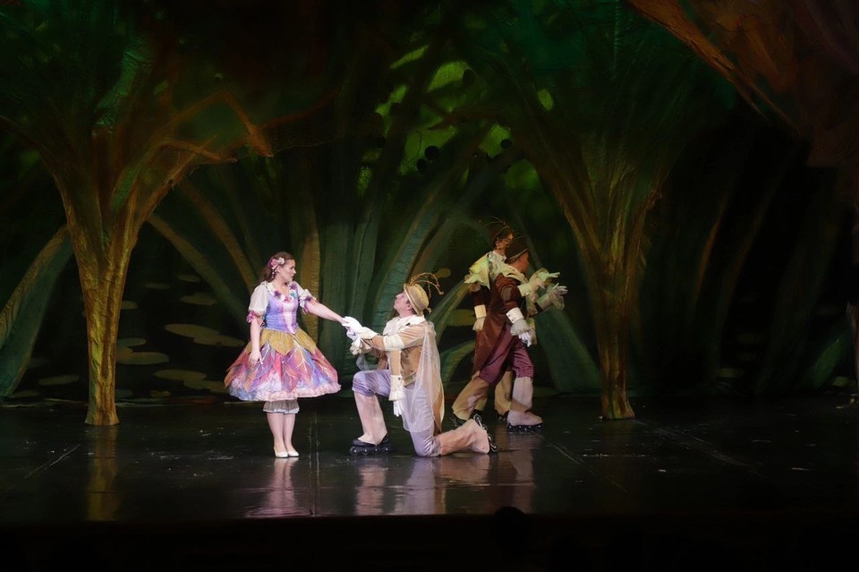    «Просто шикарно!» - именно так кемеровские зрители отзывались о спектаклях Театра им. Н. Сац.