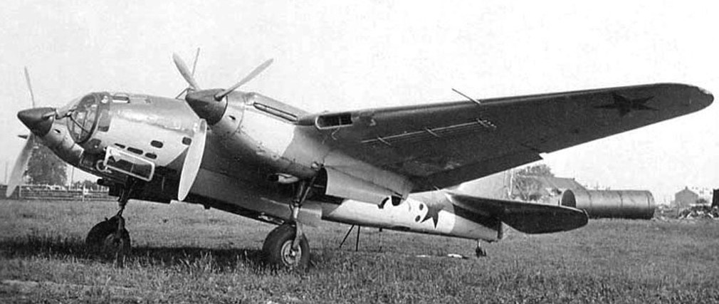 Ар-2 в тени Пе-2: история одного выбора