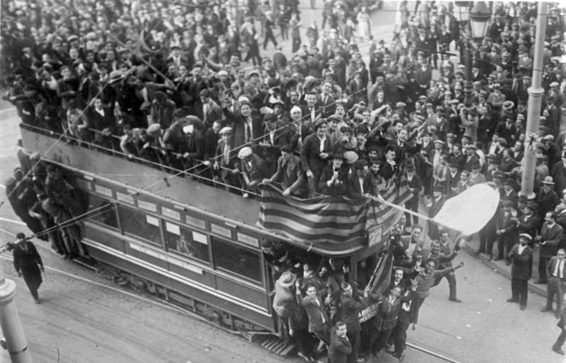 Торжества по случаю Апрельской революции. Барселона, 14 апреля 1931 г.