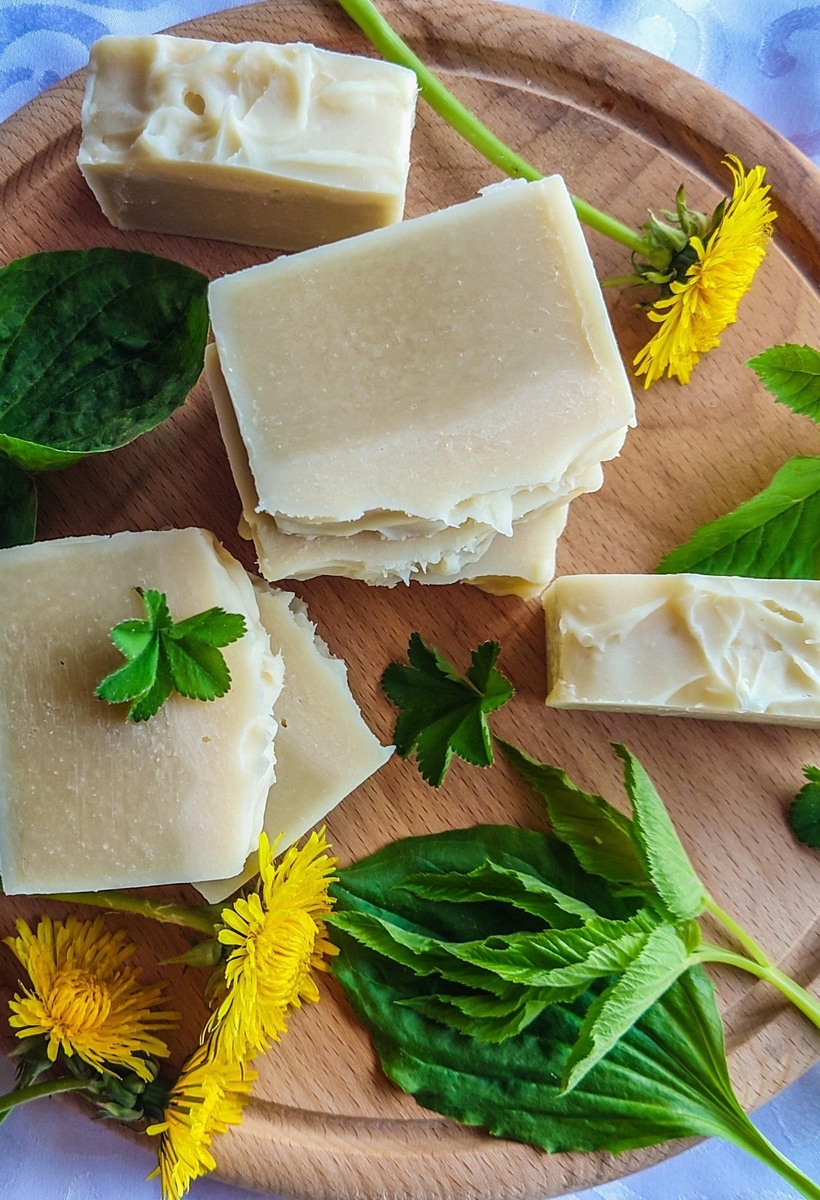 Мыло с дикоросами