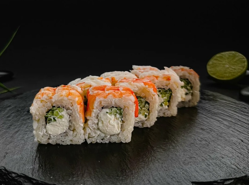 Не торопитесь при выборе фирмы по доставке роллов. Фото: Яндекс. Картинки