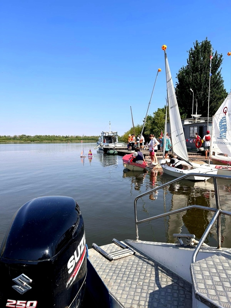Обеспечение безопасности парусной регаты и соревнований по гребле