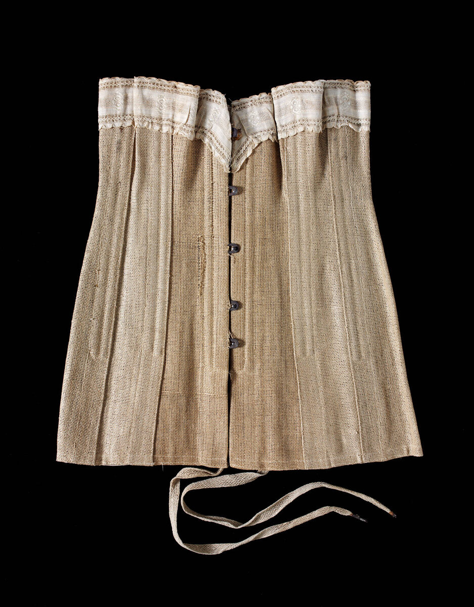 Корсет, 1917-1918 гг., Германия или Австрия, 1917-18 гг.  Музей Виктории и Альберта, Лондон, официальный сайт - www.vam.ac.uk 