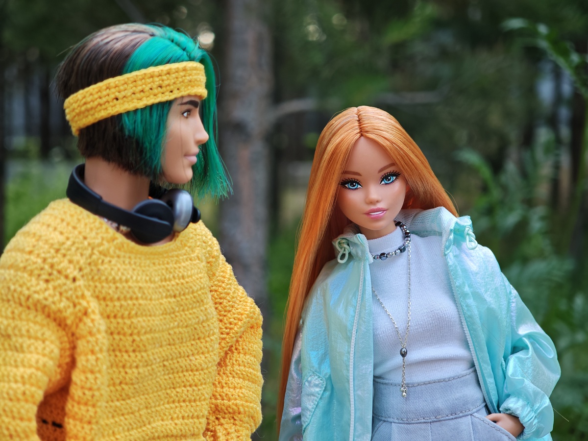 Barbie перепрошитая в рыжий розовая русалочка Одиль