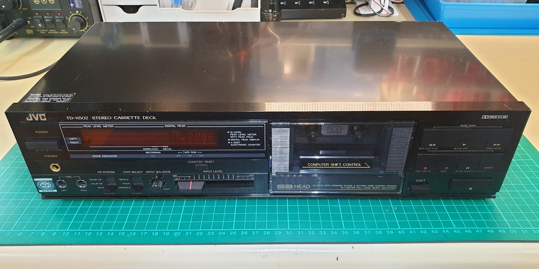JVC TD-X502G Кассетная Hi-Fi дека