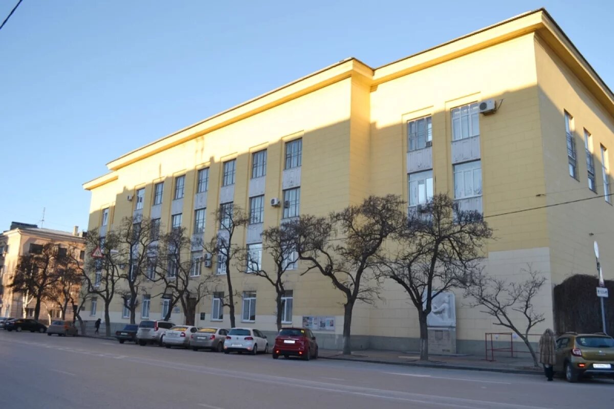    В Волгограде потратят миллионы на ремонт «Серебряковки»