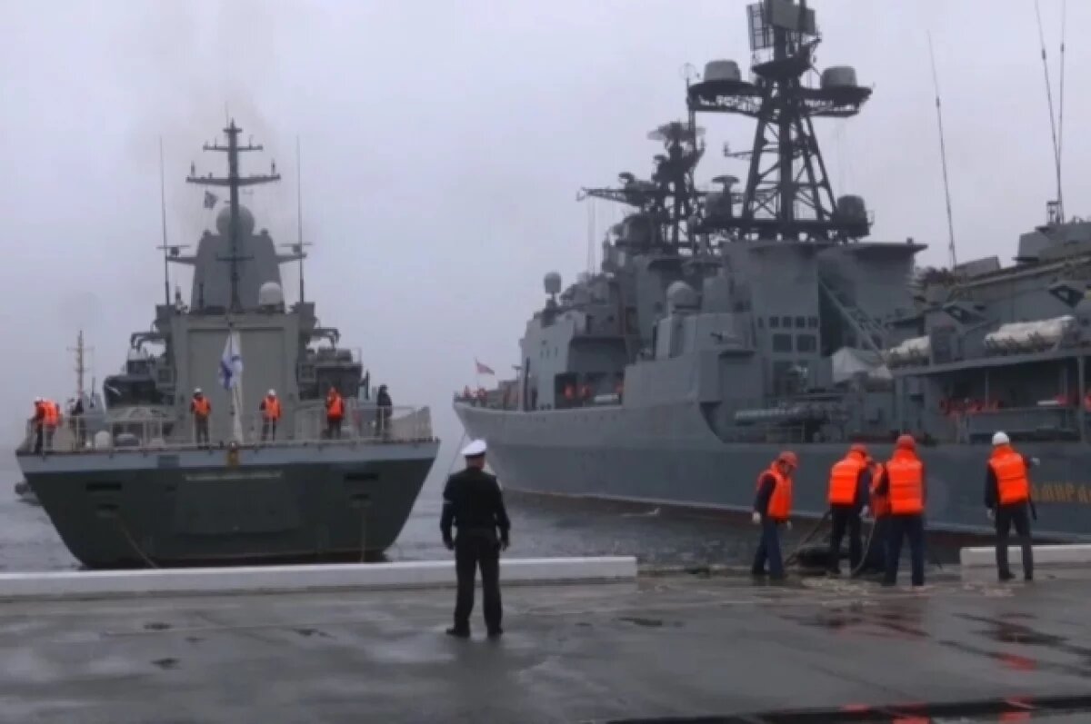    Корабли ТОФ завершили дальний поход и вернулись во Владивосток