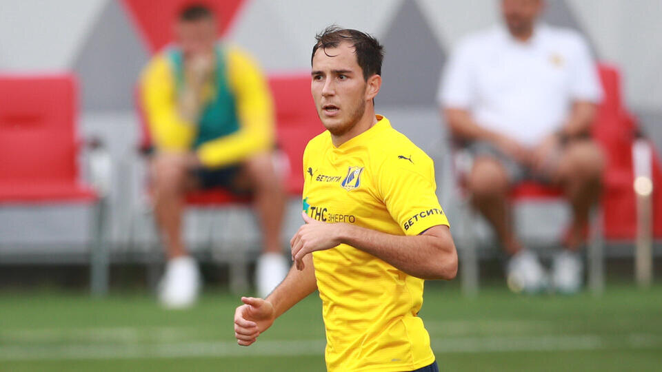     Защитник ФК "Ростов" Осипенко перешел в московское "Динамо" ИЗВЕСТИЯ/Зураб Джавахадзе