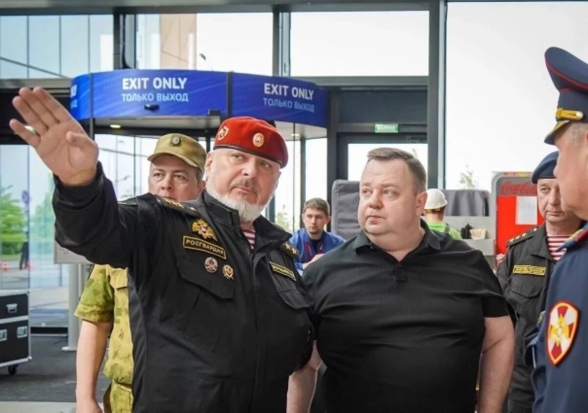    В Росгвардии проверили готовность обеспечения безопасности на ПМЭФ