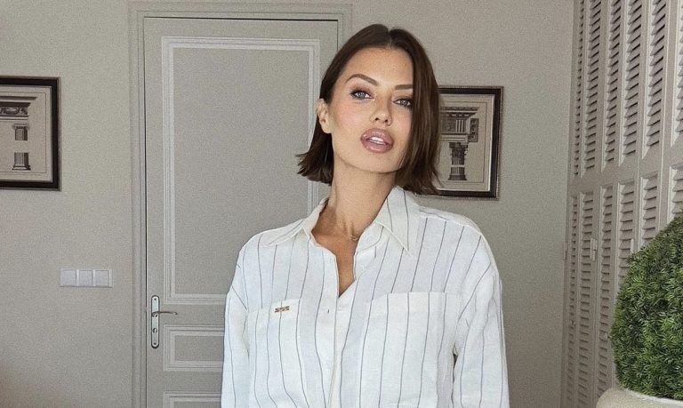    Фото: @victoriabonya Камилла Булгакова