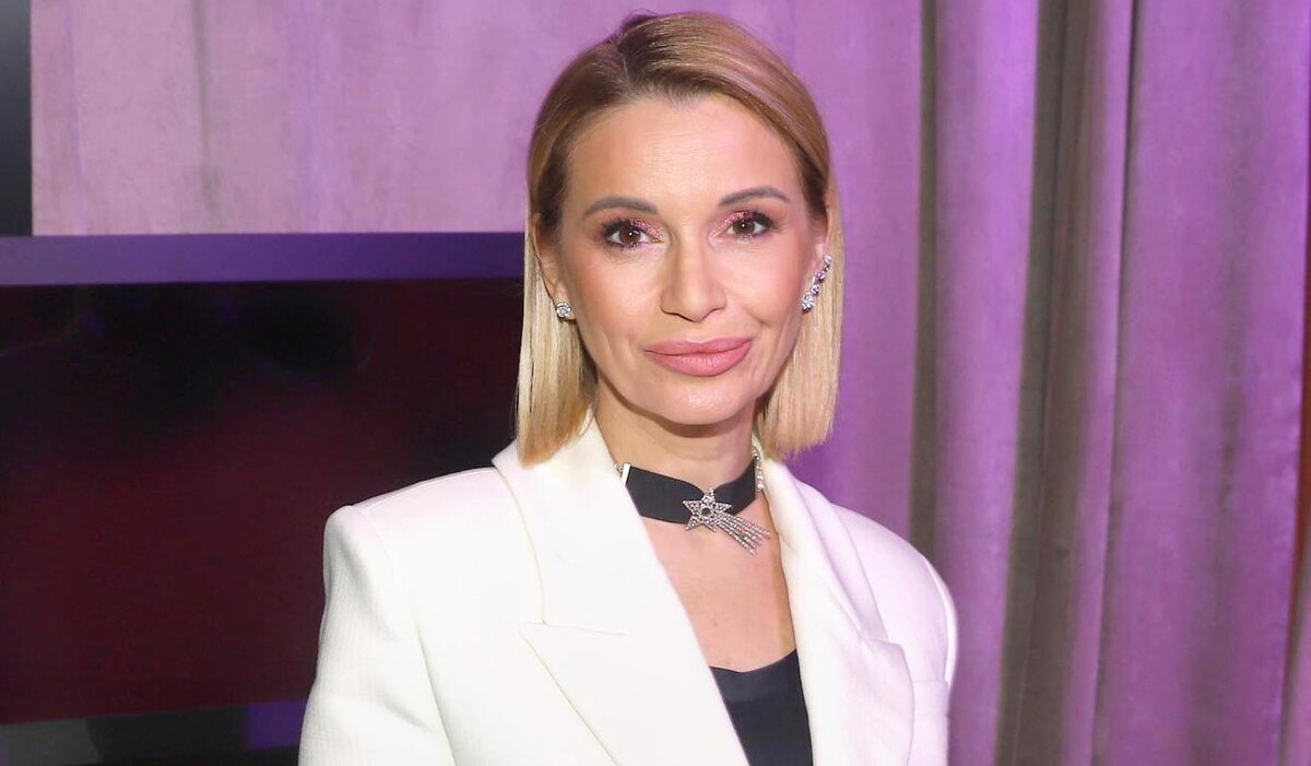     Ольга Орлова приобрела люксовую сумку почти за миллион рублей