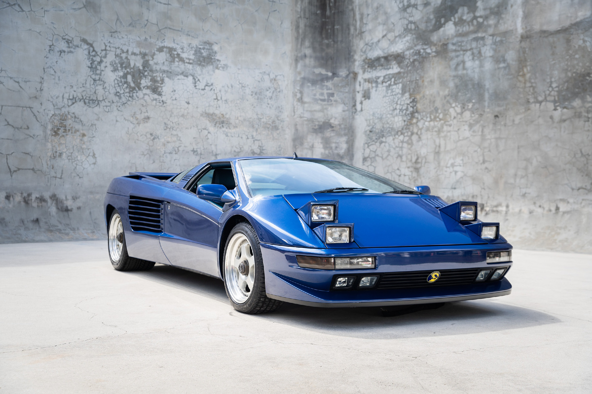 Cizeta V16T