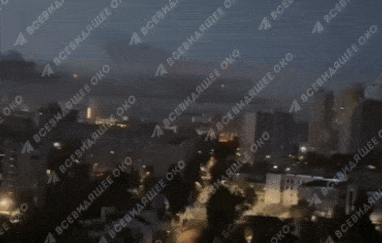 Ракеты наносят удар по Киеву//Видео с ТГ-канала военного блогера Кирилла Фёдорова