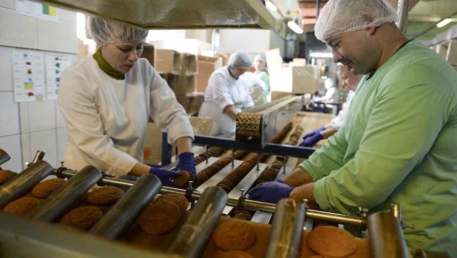    Кондитерское производство АО "Любимый край" в г. Отрадное Ленинградской области. Автор фото: Александр Веселков