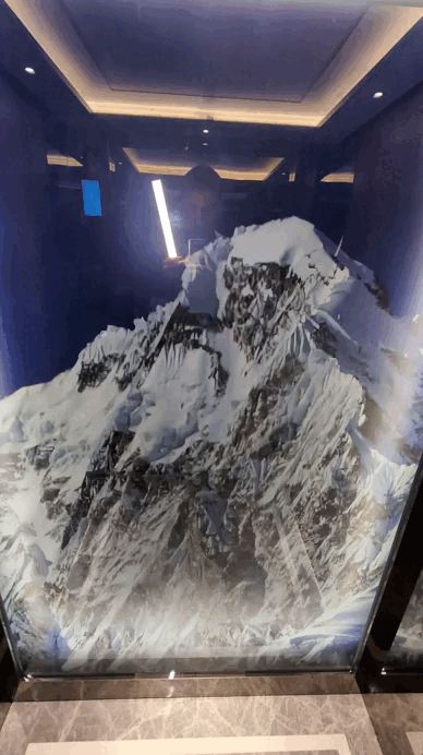 Покорение Эвереста ещё никогда небыло столь комфортным и безопасным