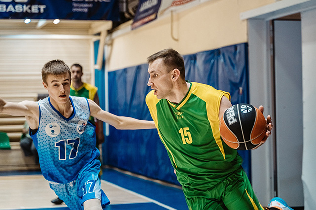 Чемпионами Тверской области по баскетболу стали «сантехники»