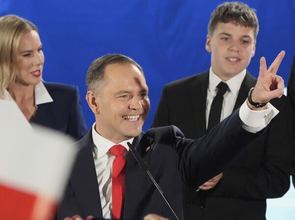    © AP Photo / Czarek Sokolowski