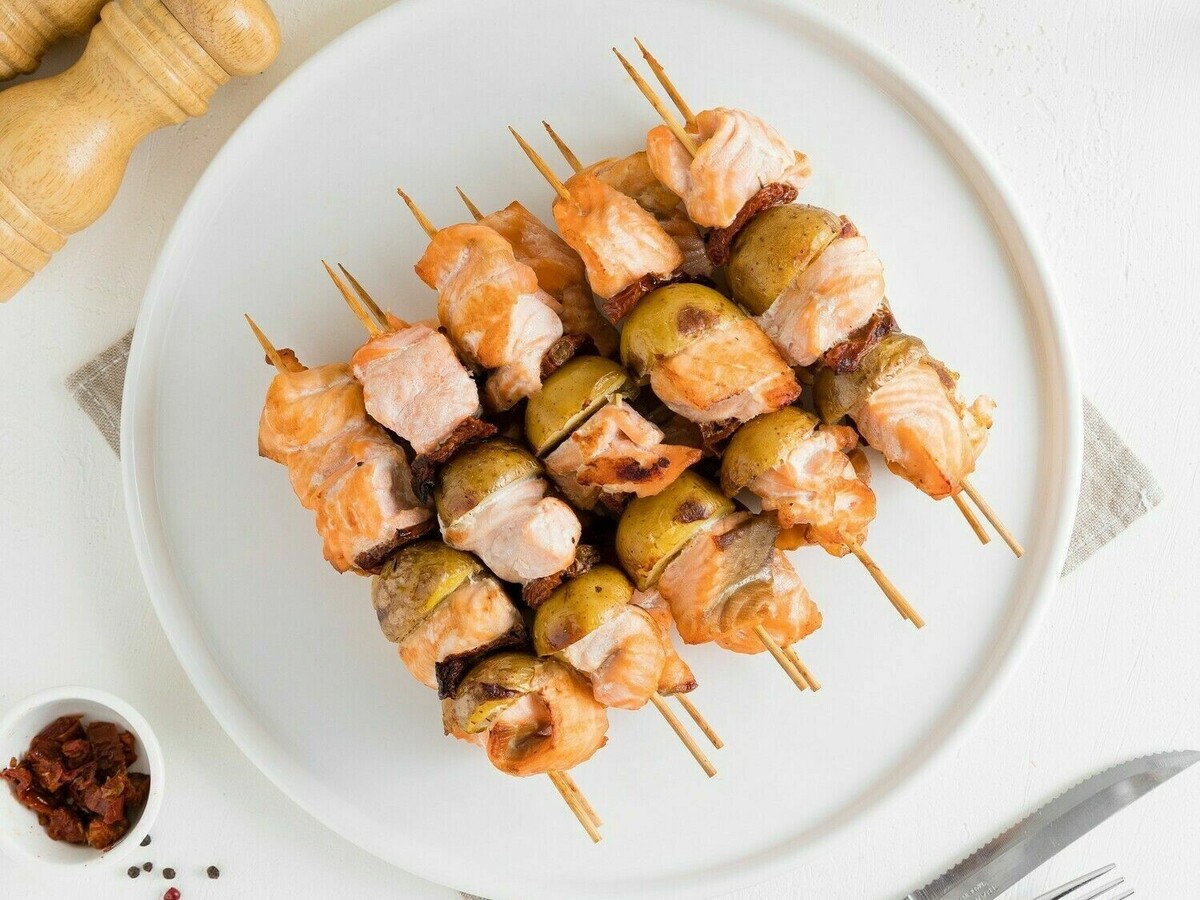 Ассорти шашлычков от «АндерСон Кейтеринг» за 20 990 ₽