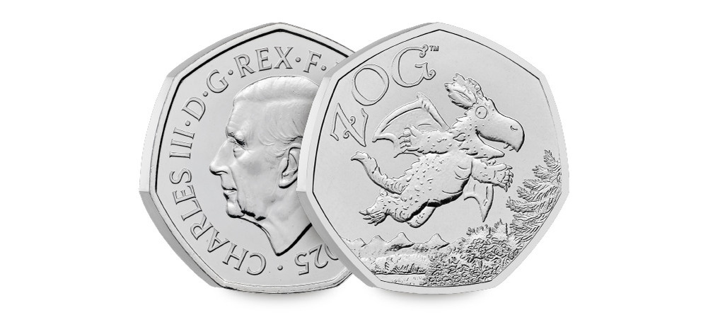    Британская монета 50 пенсов 2025 года с драконом Зогом