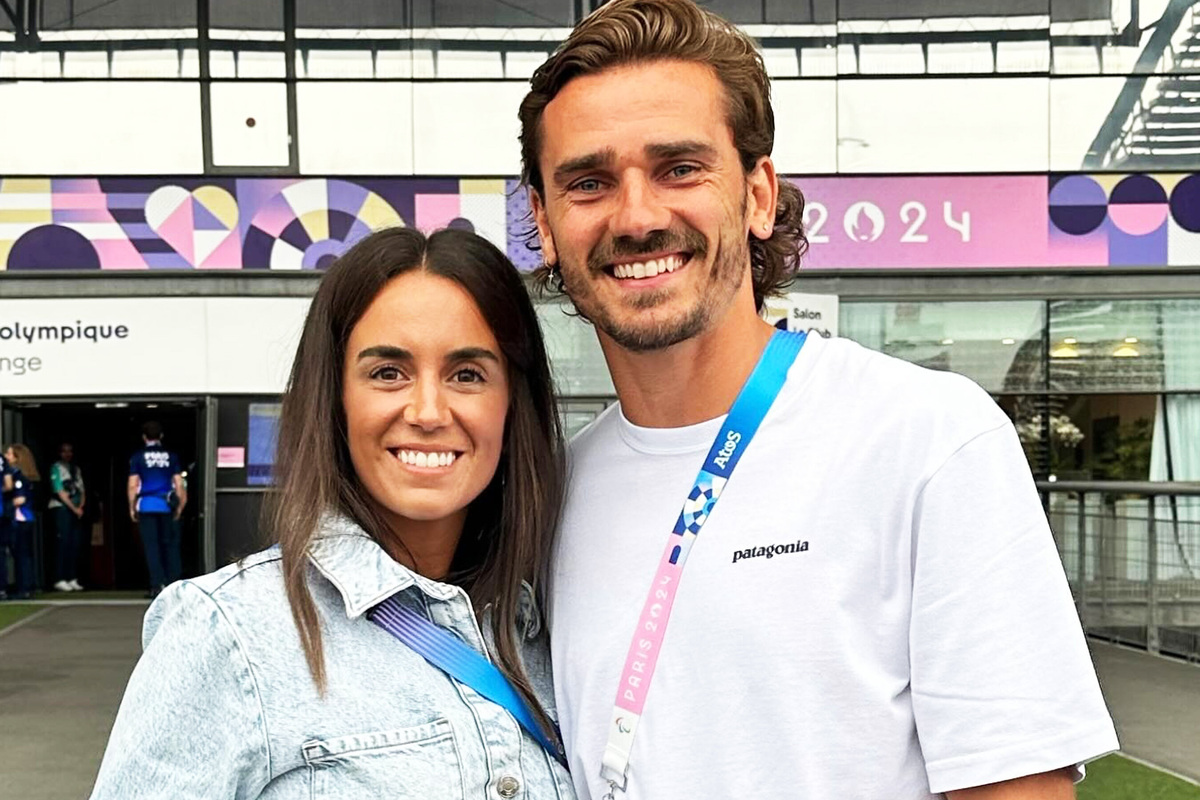     У Антуана Гризманна и его жены родился четвертый ребенок в годовщину свадьбы