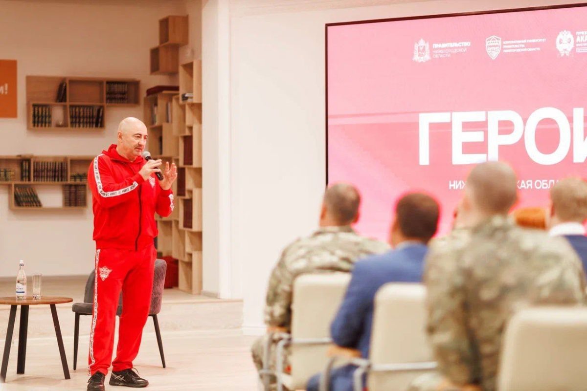    Александр Вайнберг подчеркнул важность участия ветеранов в общественной и просветительской деятельности