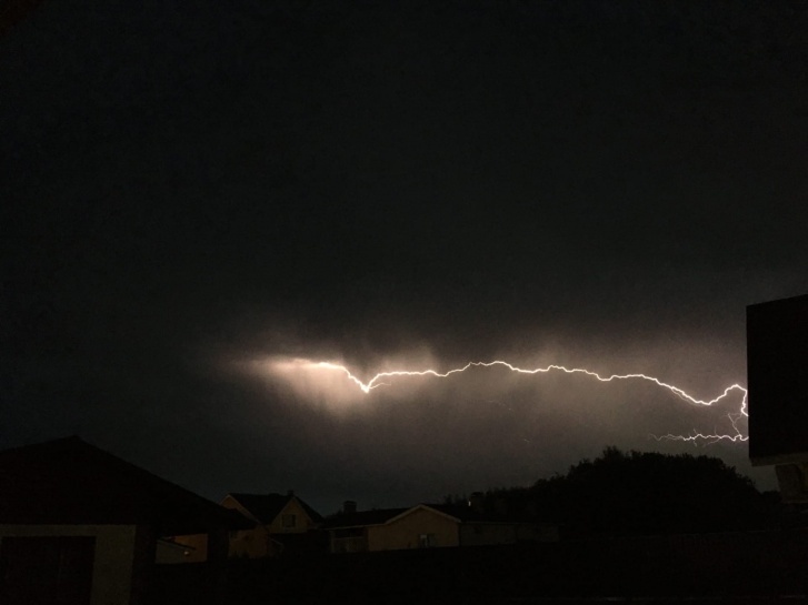    18 июня в Оренбуржье ожидаются грозы и град Оренбуржье