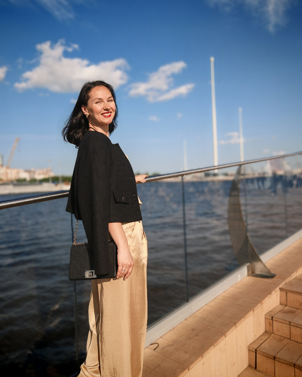 Привет! Меня зовут Екатерина, добро пожаловать на мой канал о стиле и красоте🌷