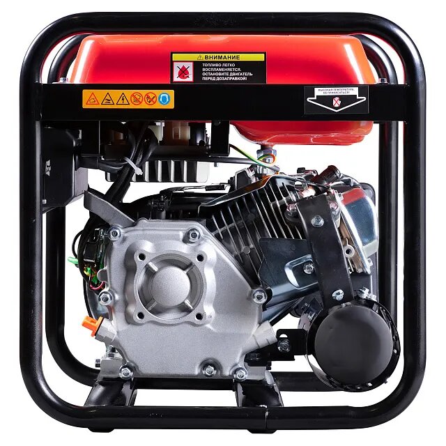 Дизайн FUBAG PRI 2500 уникальным не назовёшь - вроде всё на своих местах, больше сказать особенно нечего