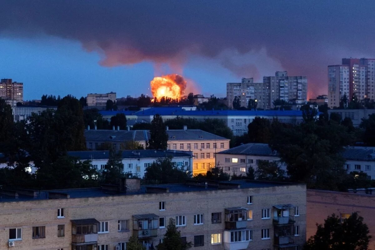    Киев после атаки России.