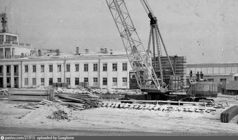 Так начиналось строительство в 1978 году. Источник указан на фото