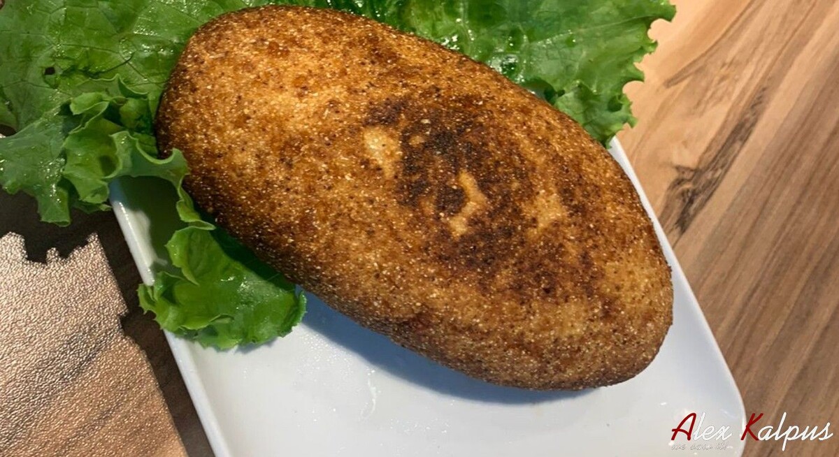 Рецепт Чвиштари: грузинские золотистые лепешки с сыром