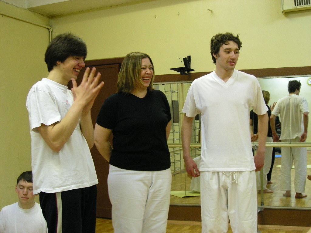 Занятия хатха-йогой в СК МАИ, 2006 год