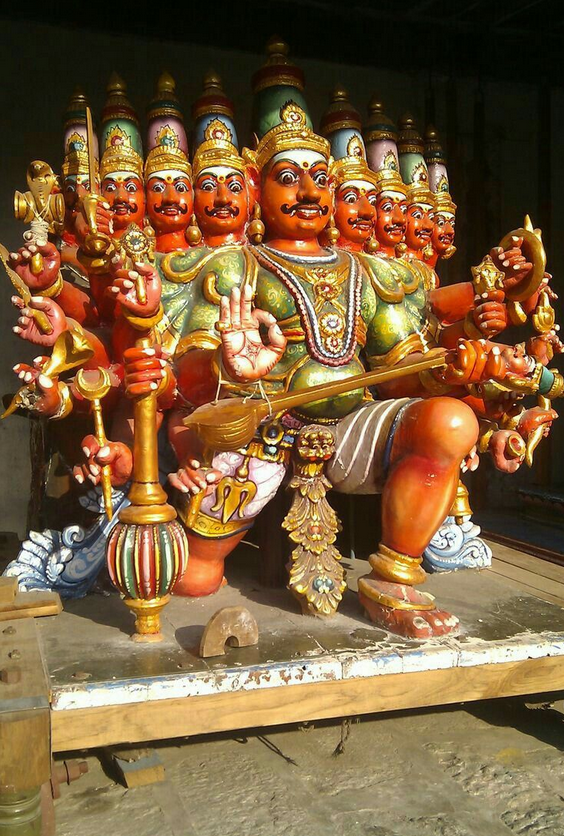 Десятиголовой демонический царь Ланки - Равана. Фото: in.pinterest.com