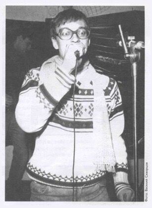 Борис Усов (фото из издания "КонтрКультУра" за 2000 год, взято из группы Вконтакте "Соломенные Еноты")