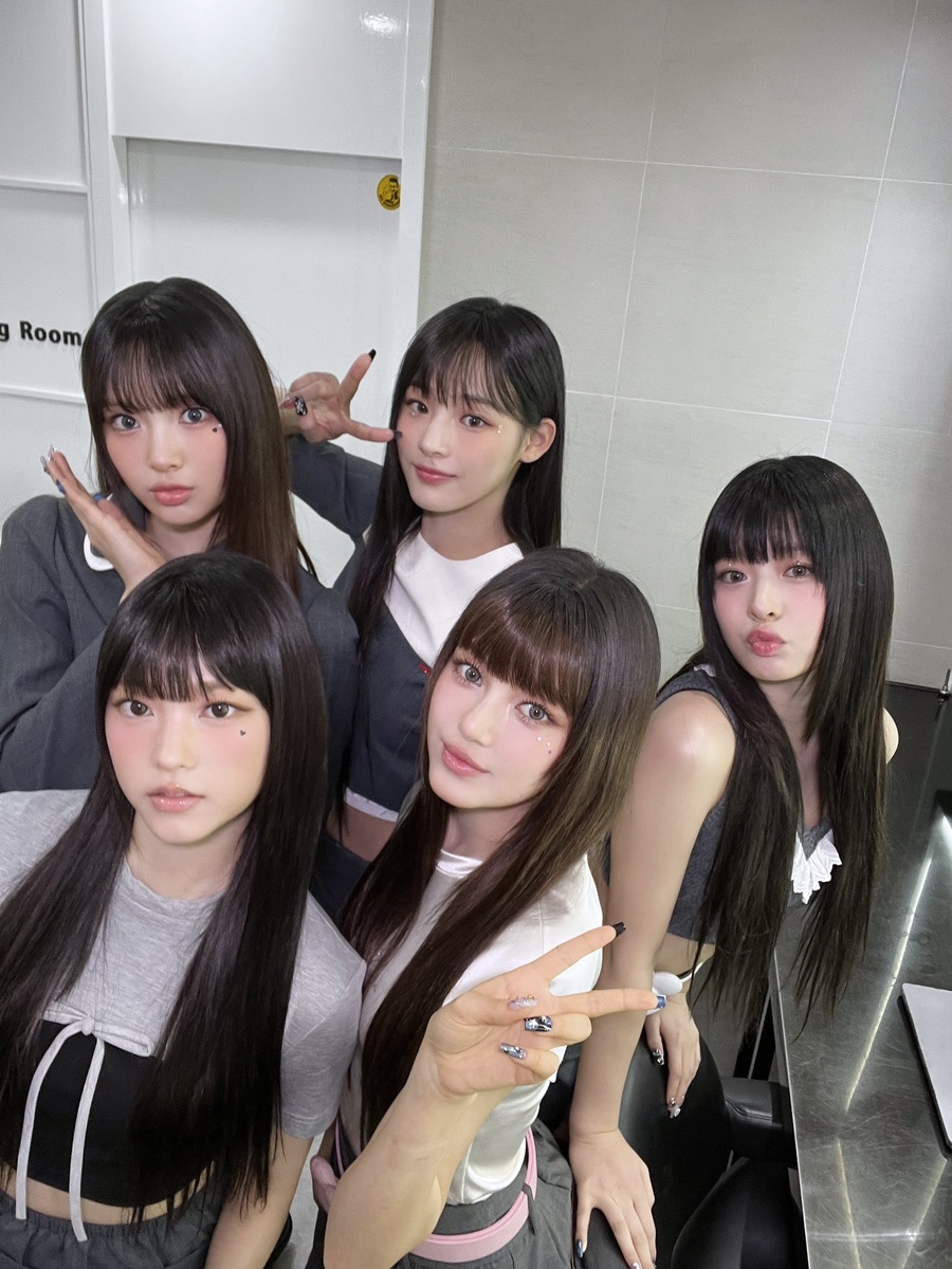    NewJeansСоцсети