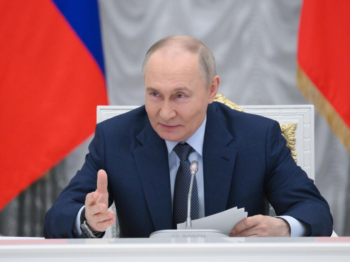    Президент РФ Владимир Путин проводит заседание наблюдательного совета "Россия – страна возможностей"© РИА Новости / Григорий Сысоев