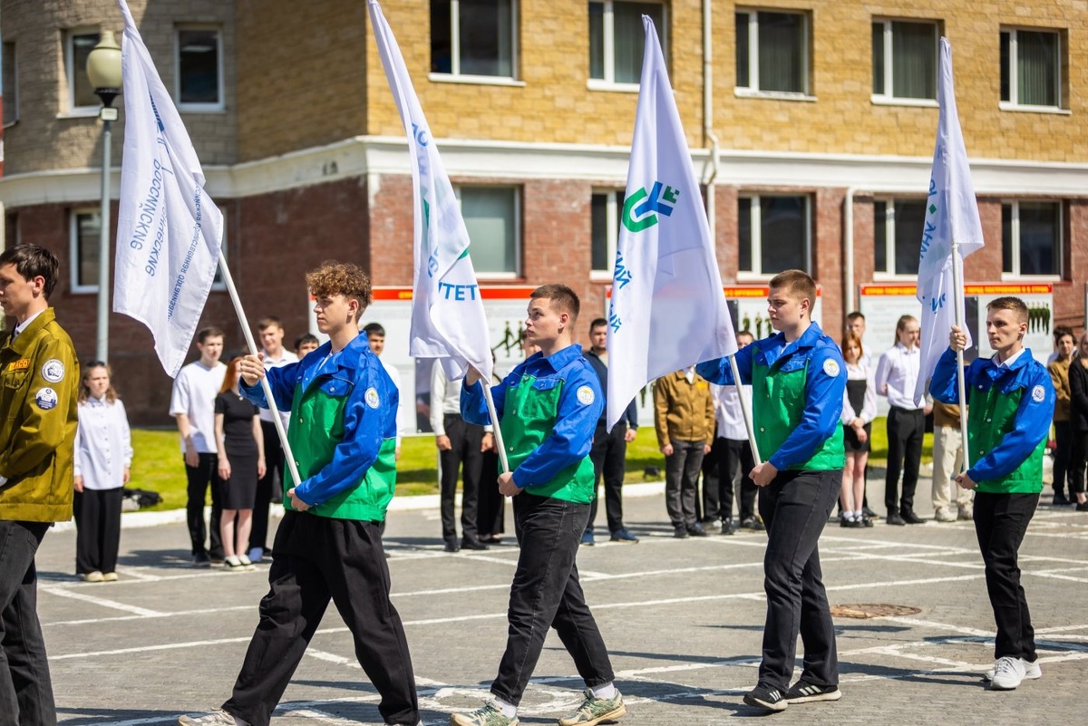    Девять студотрядов из Ханты-Мансийска отправятся на Целину-2025