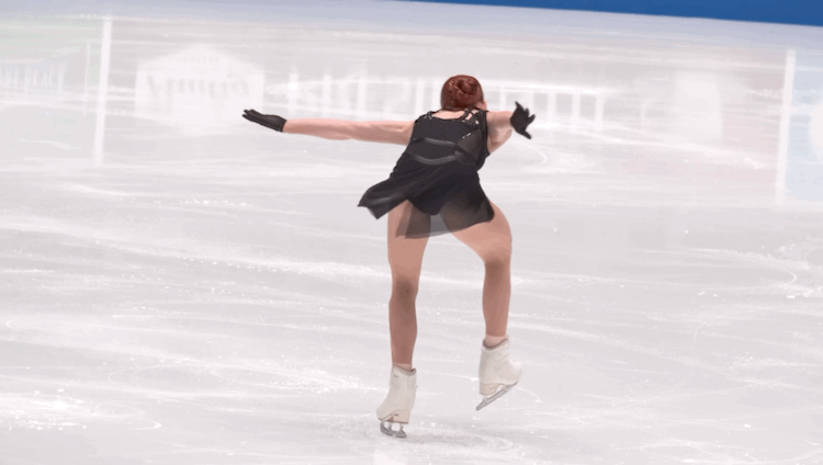 Александра Трусова, вращение стоя 