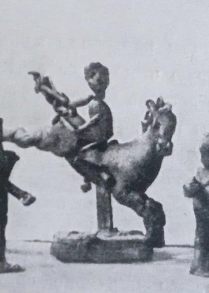 Фигурка Ивана на Кобылице (Пушкина) в Эскизе марионеток "Конёк-Горбунок" С.Д. Лебедевой, 1936 года, 11 фигурок из пластилина, - из книги: "Б Терновец. Сарра Лебедева. - М.-Л.: "Искусство", 1940, - С. 29.