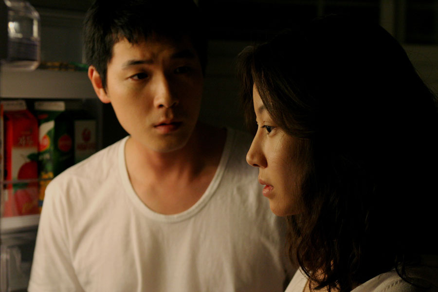 Кадры из фильма "Вегетарианка" (2009).