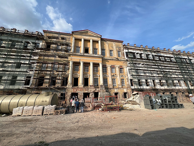    При реконструкции мужской гимназии особое внимание уделяется сохранению исторического облика здания