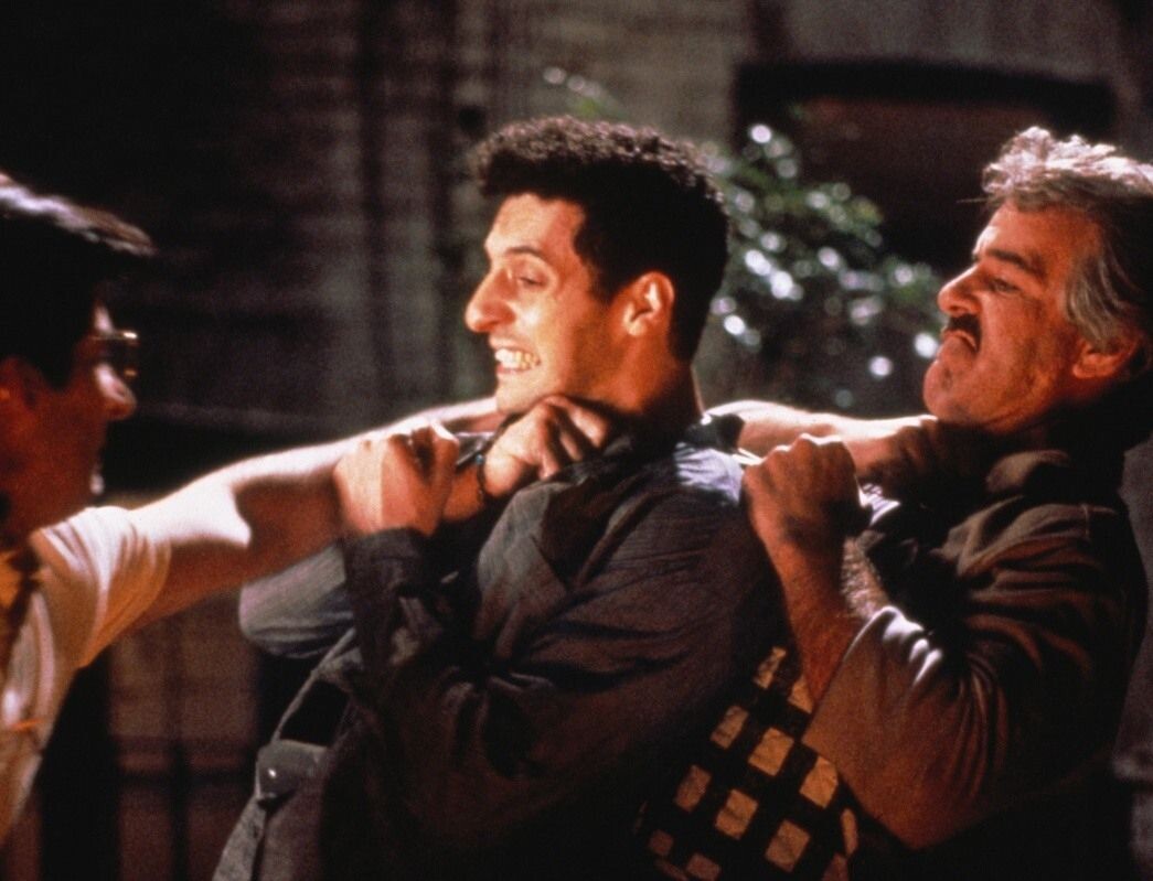 Кадр из фильма «Уважаемые люди» (1990)