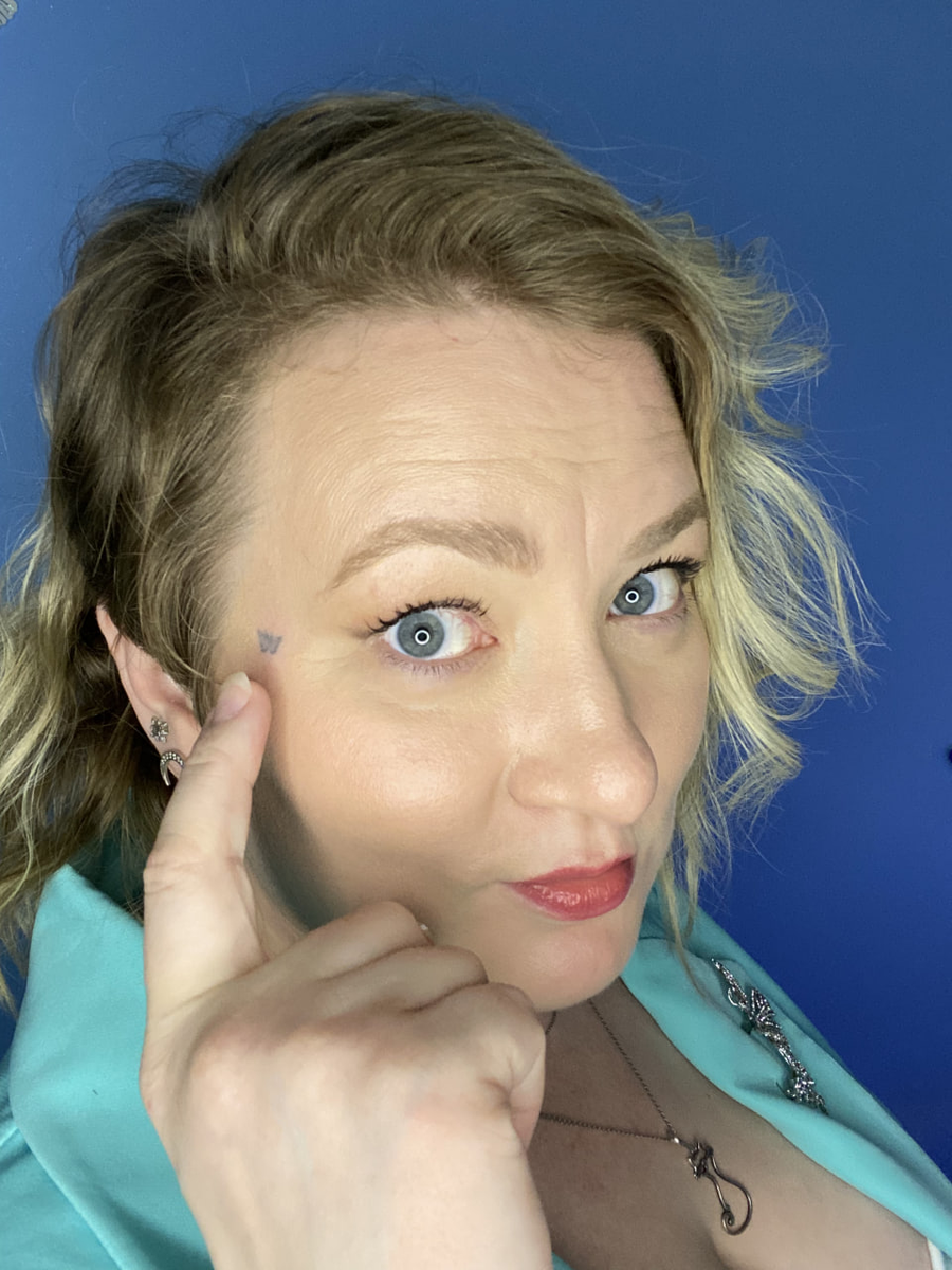 Анна Крылатая