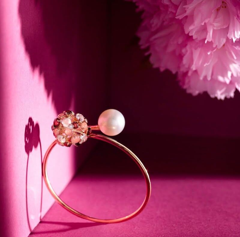 Браслет Utopia Cherry Blossom из розового золота с бриллиантами, гранатами, родохрозитами, лунным камнем
