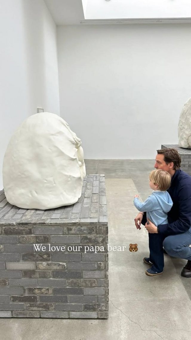    Муж Марии Шараповой с сыном.