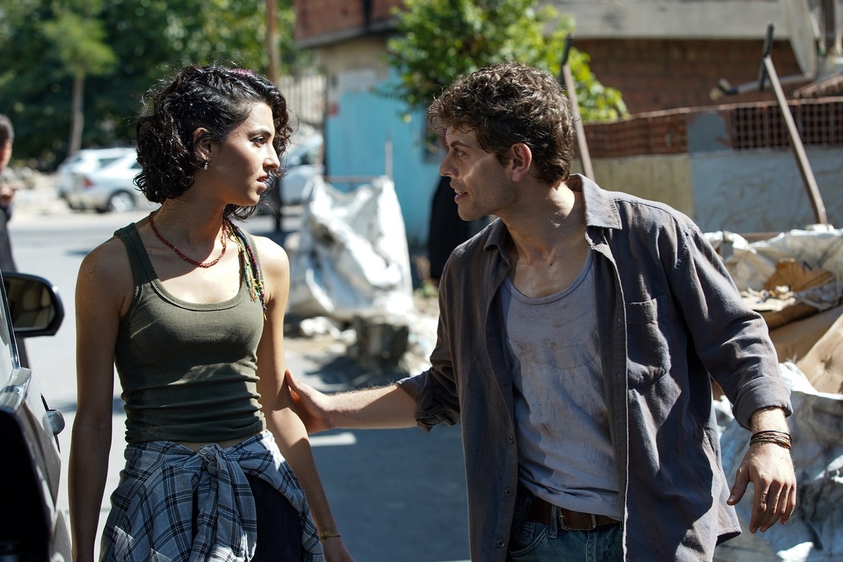 Пот, кровь и свалки - душок первого сезона