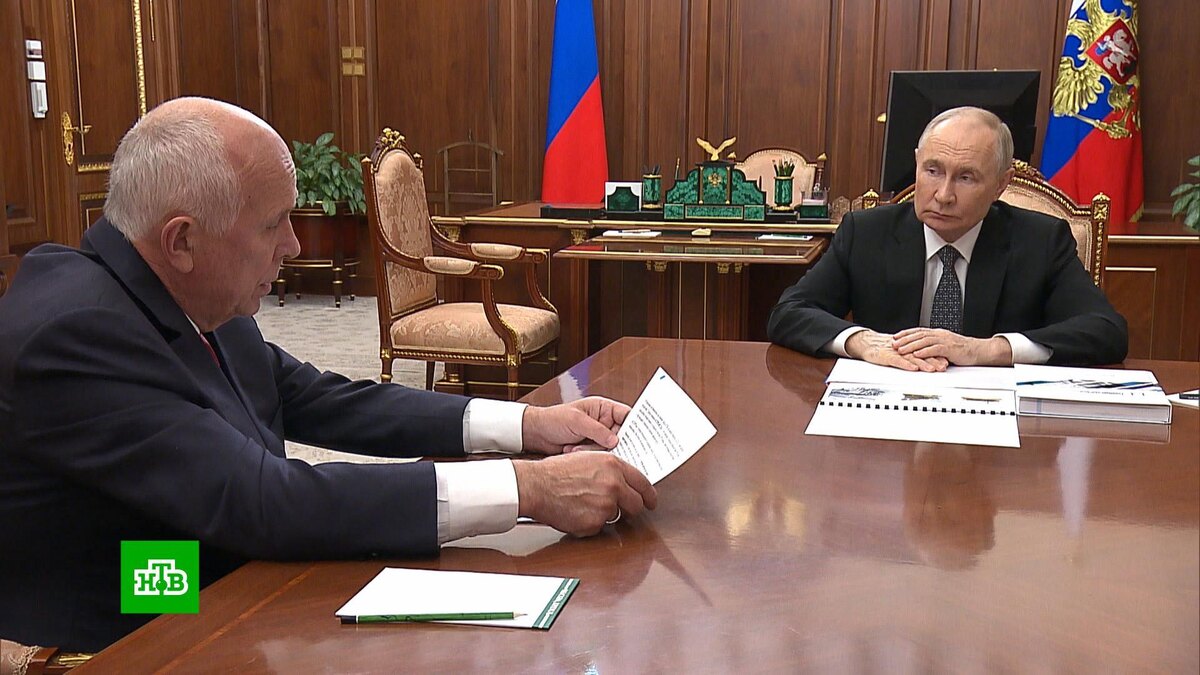   Глава «Ростеха» доложил Путину о производстве вооружения и военной техники