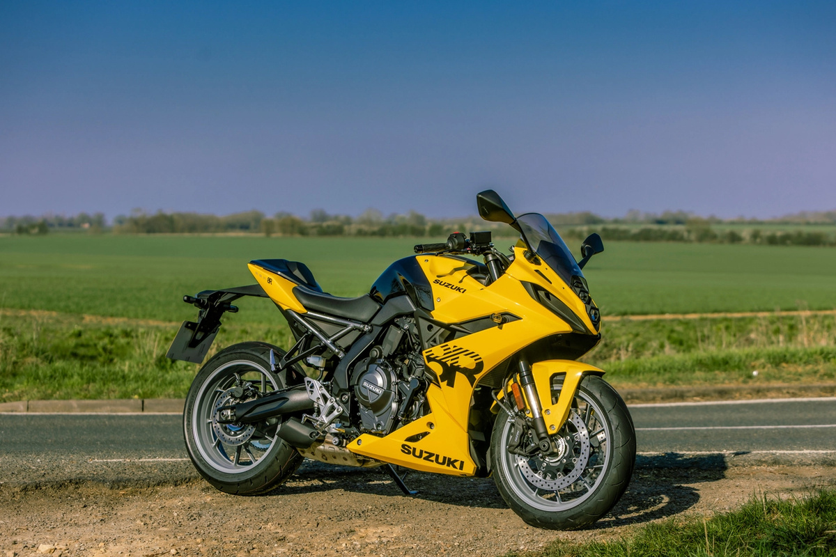 Suzuki GSX-8R