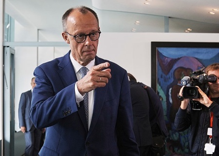    Мерц похвалил Израиль за агрессию в Иране и потребовал сменить руководство страны